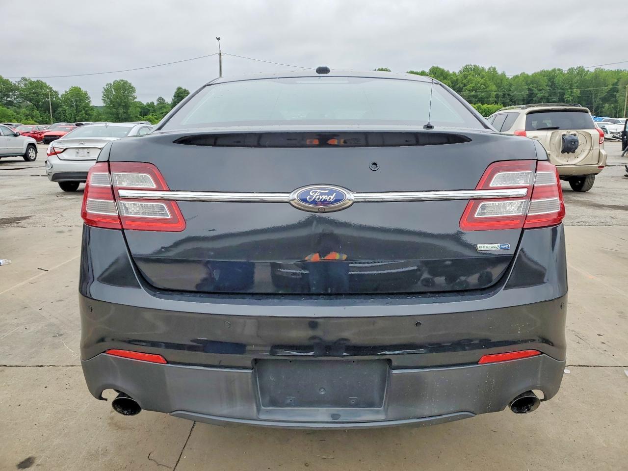 2013 Ford Taurus Police Interceptor - Image 6