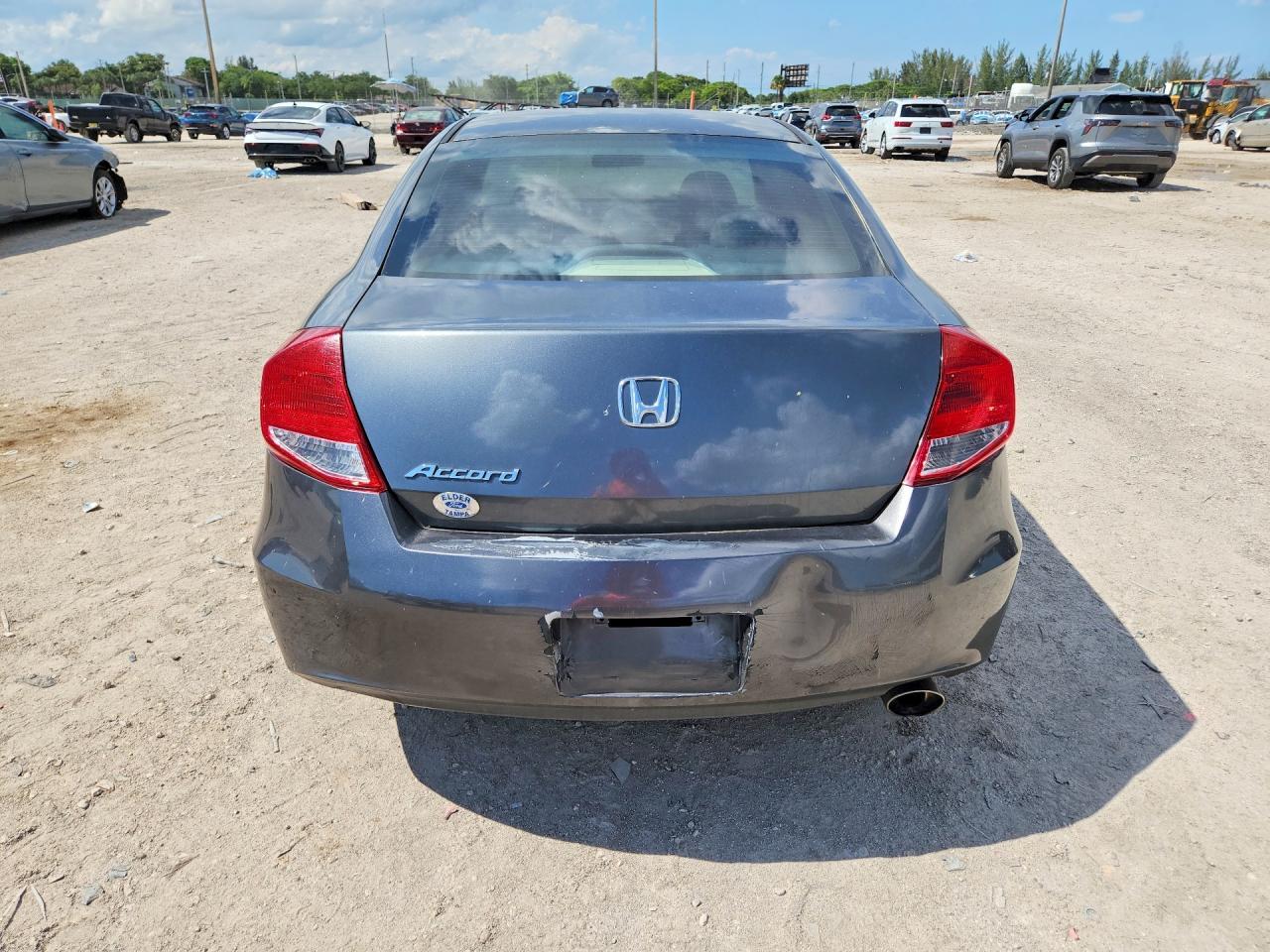 2011 Honda Accord Lx-S - Image 6