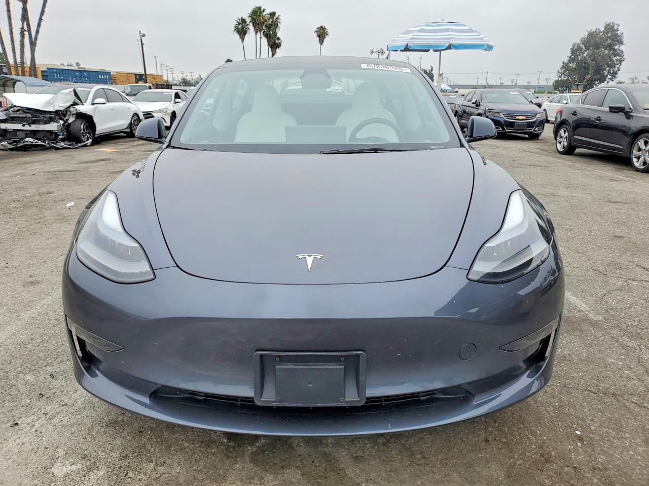 2023 Tesla Model 3 - Фото 5
