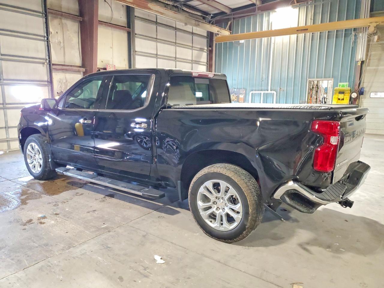 2024 Chevrolet Silverado K1500 Ltz - Image 2