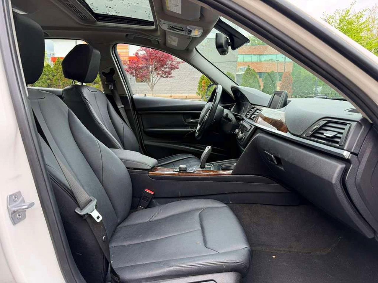 2014 BMW 328 Xi - Фото 6