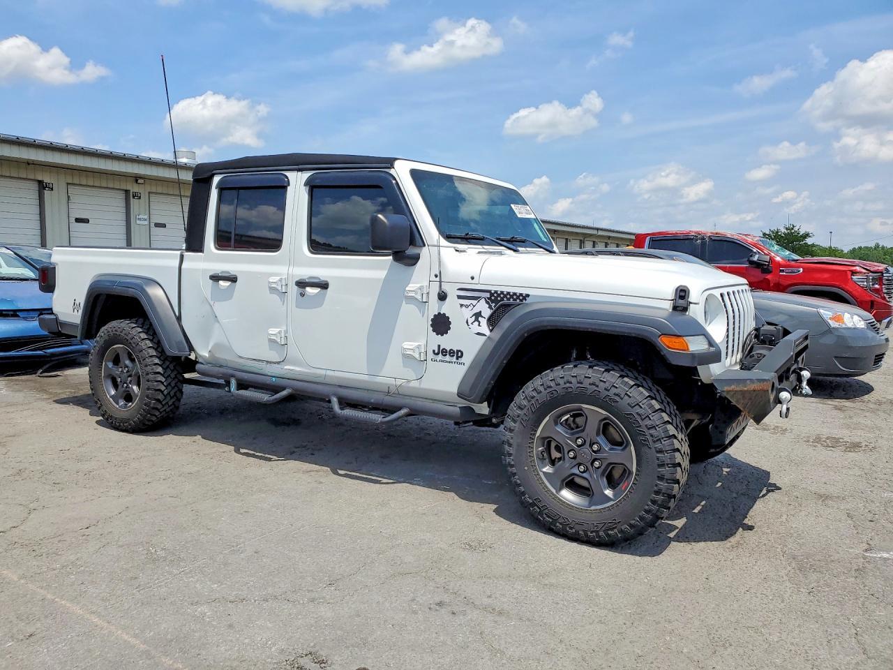 2020 Jeep Gladiator Sport - Фото 4