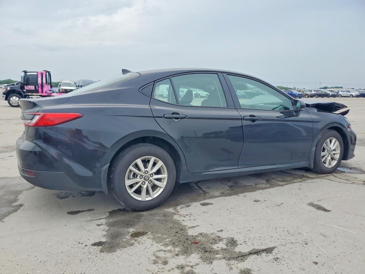 2026 Toyota Camry Le - Фото 3