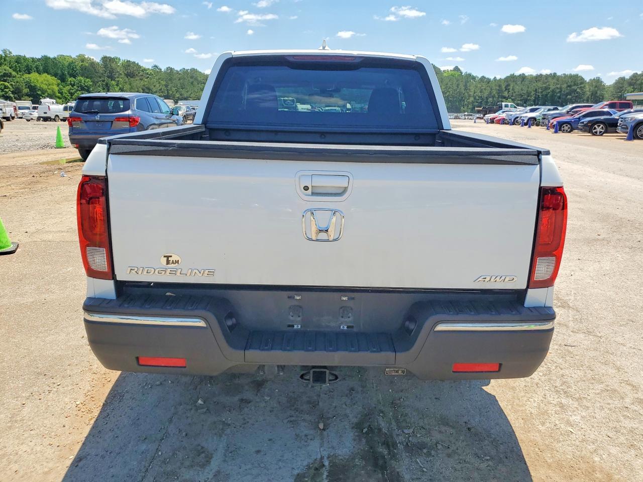 2020 Honda Ridgeline Sport - Фото 6