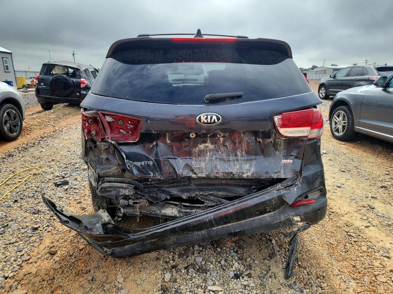 2017 Kia Sorento Lx - Image 6