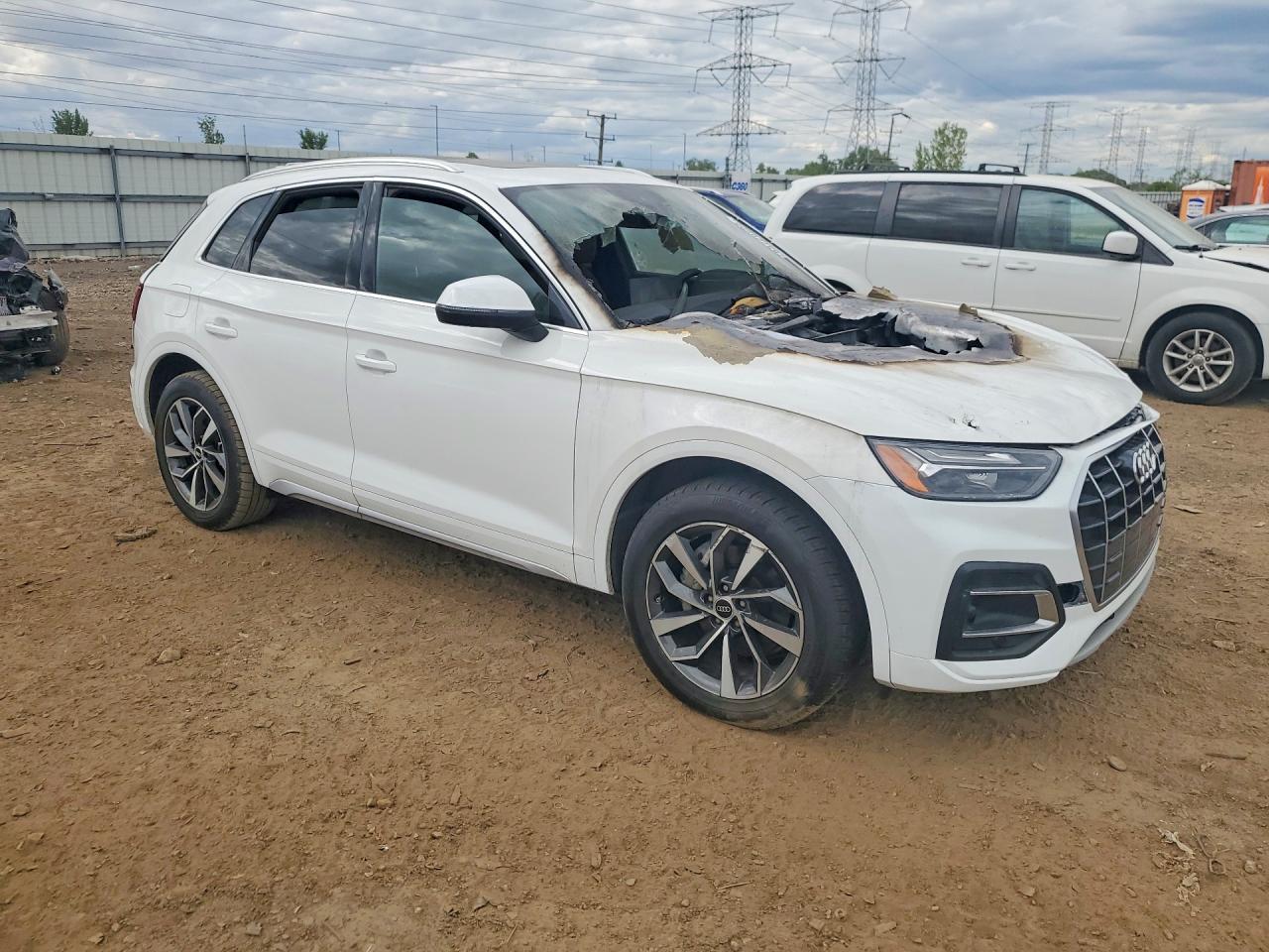 2021 Audi Q5 Premium - Фото 4