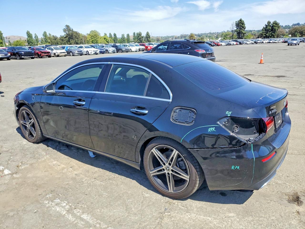 2021 Mercedes-Benz A 220 - Image 2