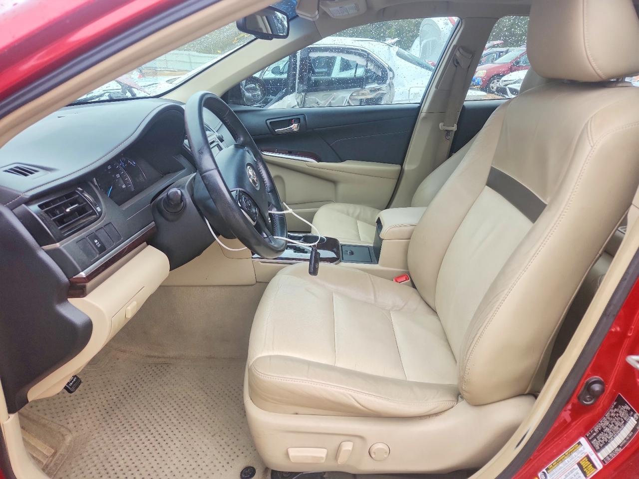 2013 Toyota Camry Xle - Image 7