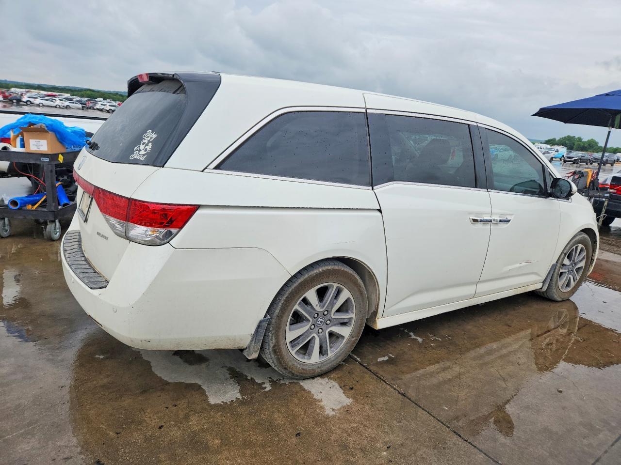 2016 Honda Odyssey - Фото 3