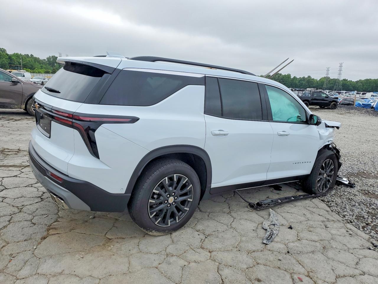 2026 Chevrolet Traverse Lt - Фото 3