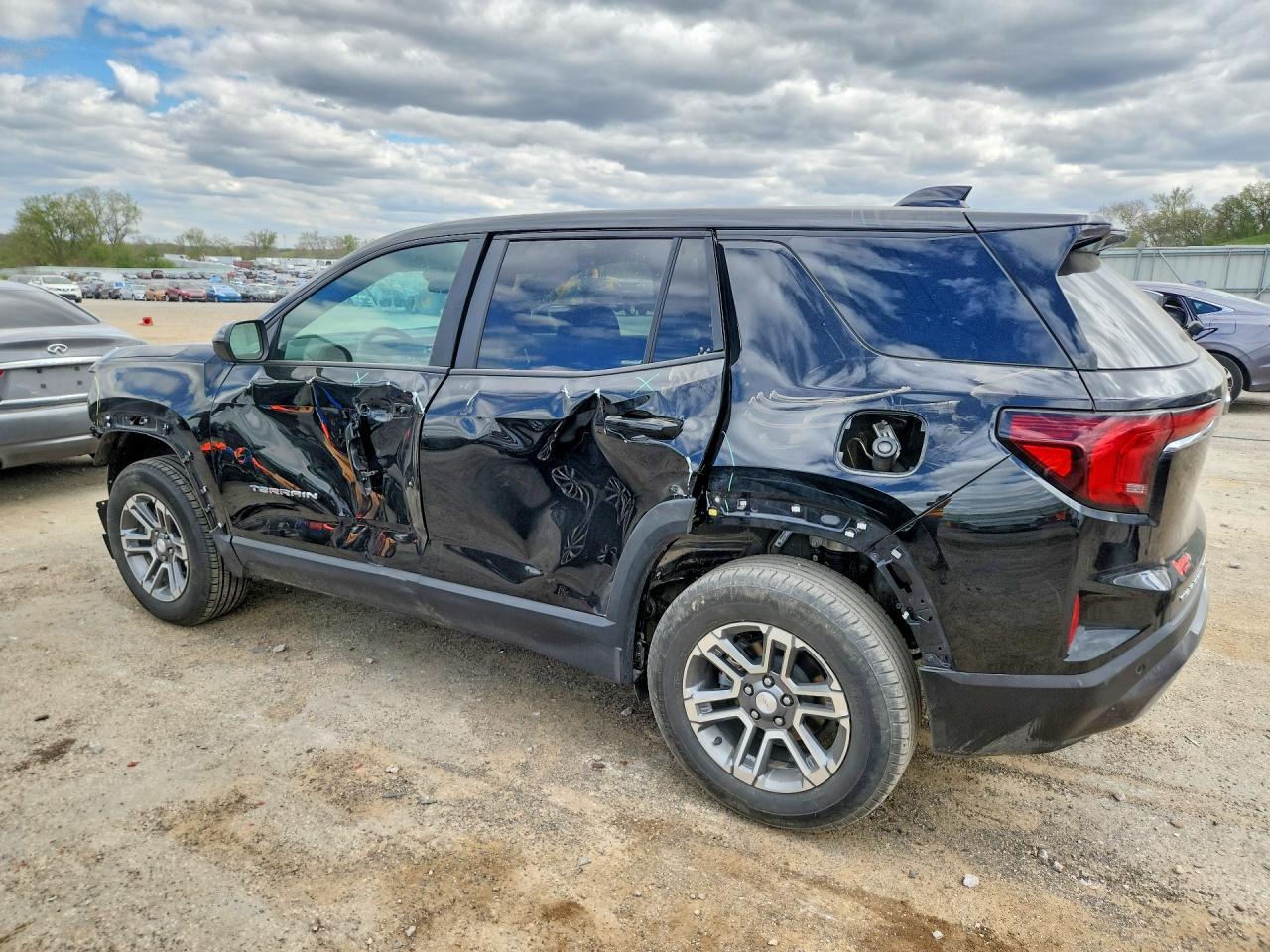 2025 GMC Terrain Elevation - Фото 2