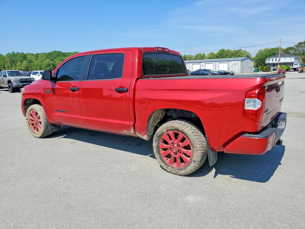 2018 Toyota Tundra Crewmax Limited - Image 2