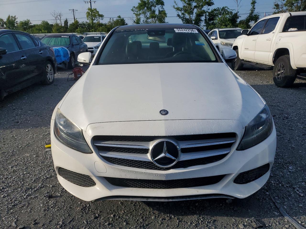 2017 Mercedes-Benz C 300 - Фото 5