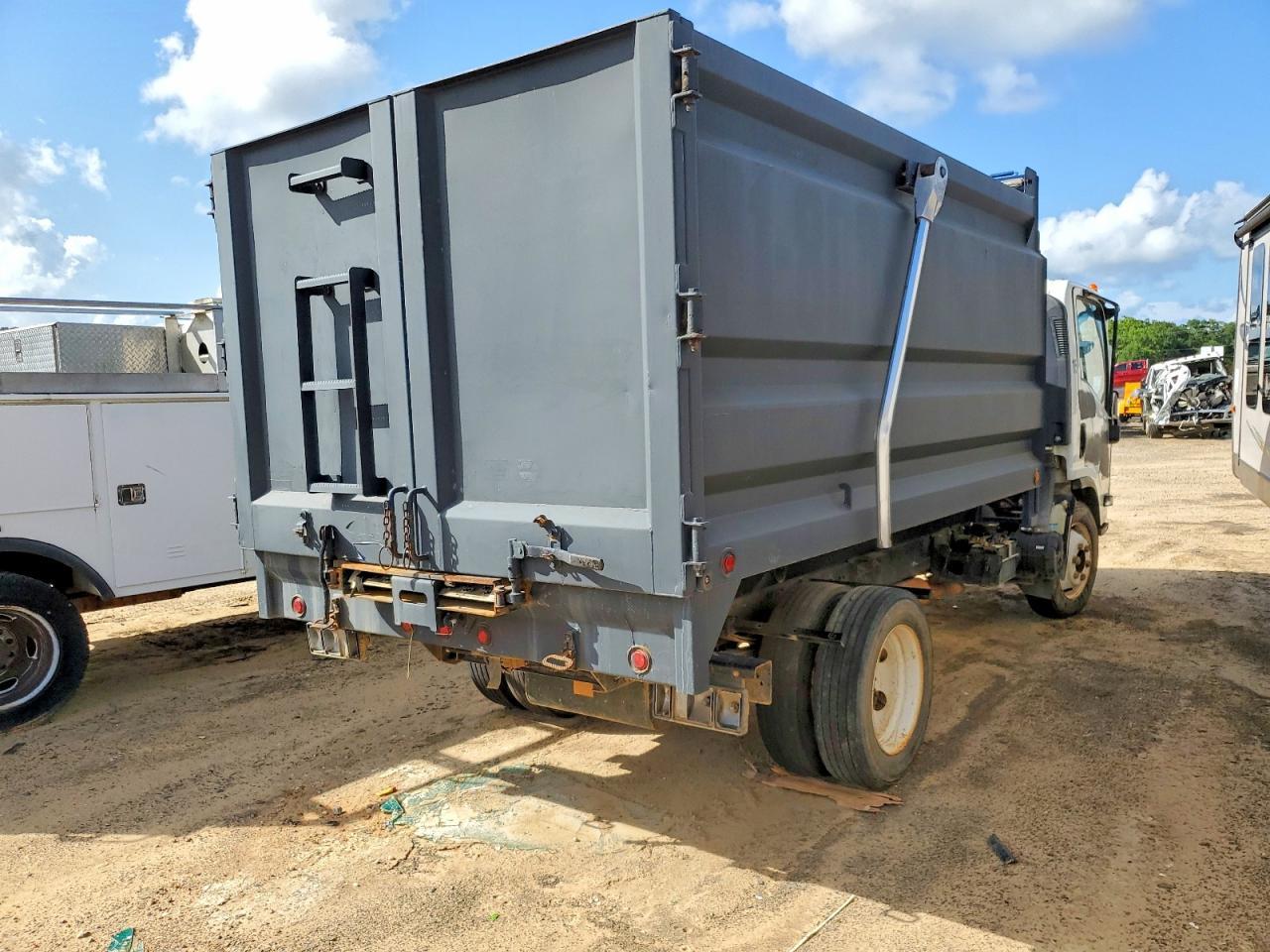 2018 Isuzu Npr Hd Dump Truck - Фото 4