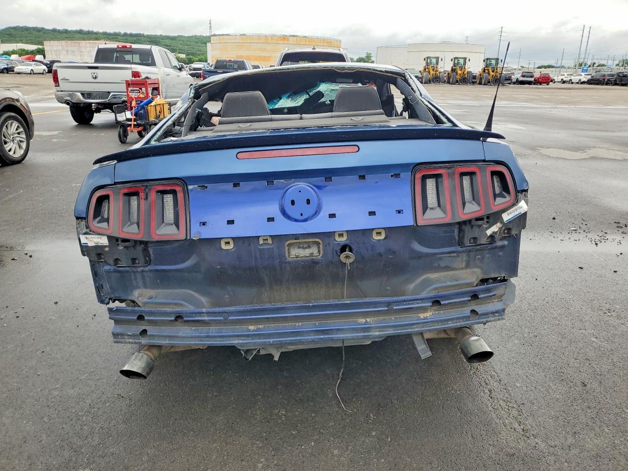 2012 Ford Mustang - Image 6