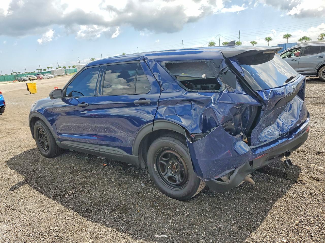2021 Ford Explorer - Image 2