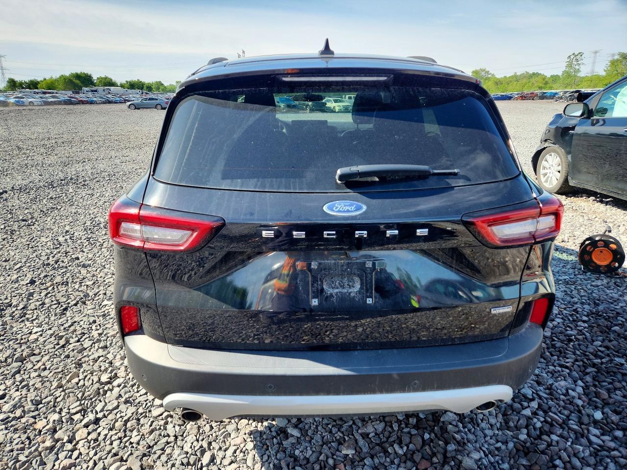 2023 Ford Escape - Фото 6
