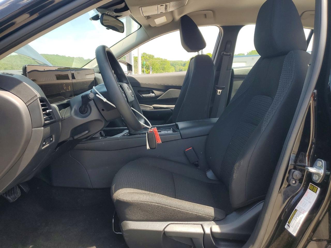 2026 Nissan Sentra S - Image 7