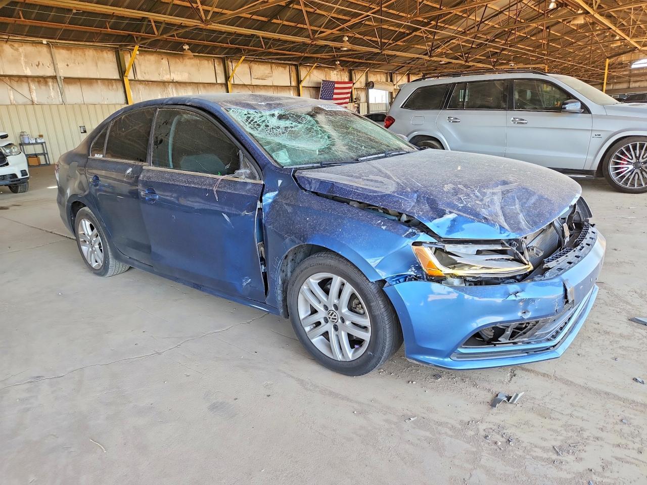 2017 Volkswagen Jetta S - Фото 4