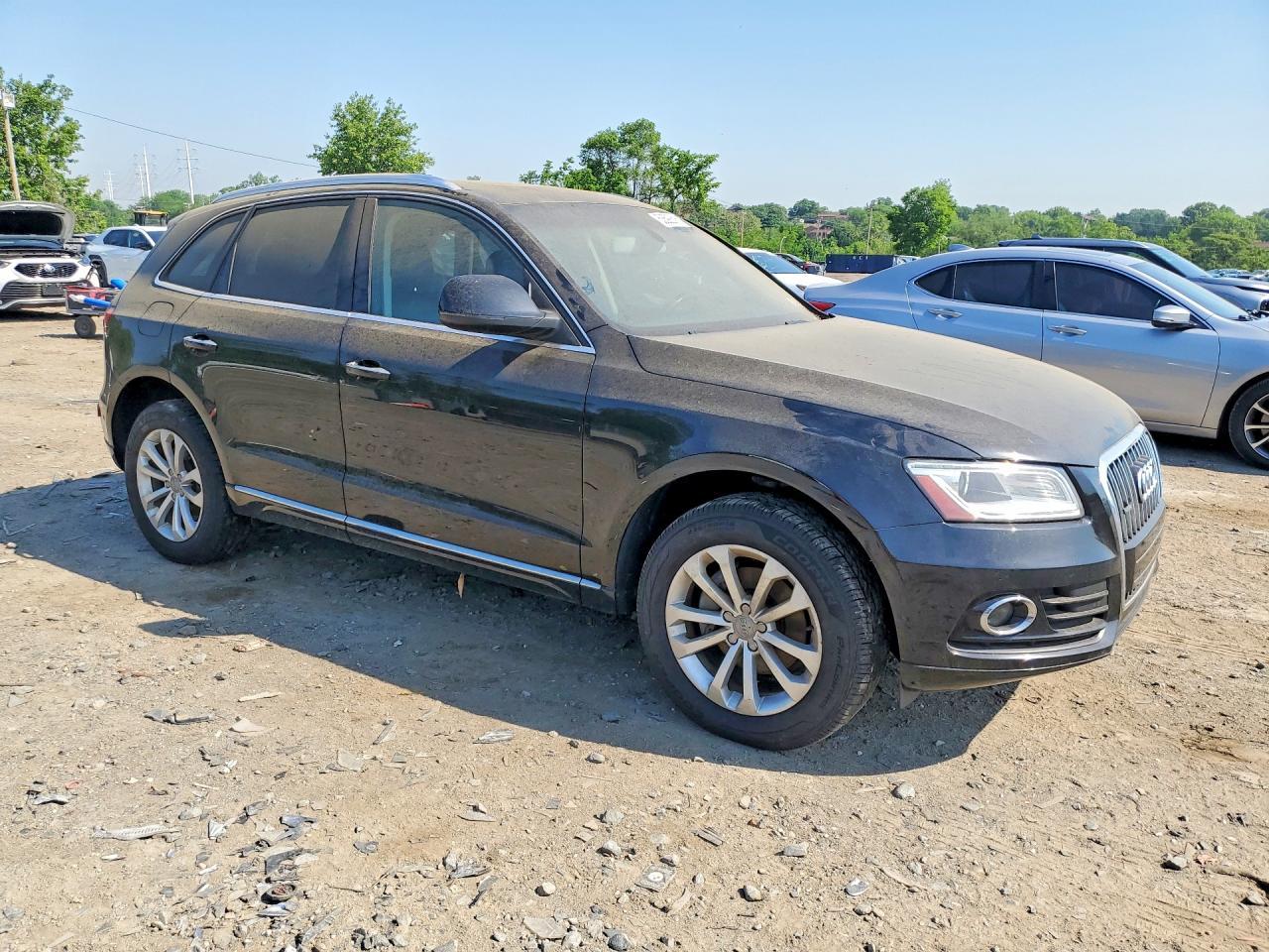 2015 Audi Q5 Premium - Image 4