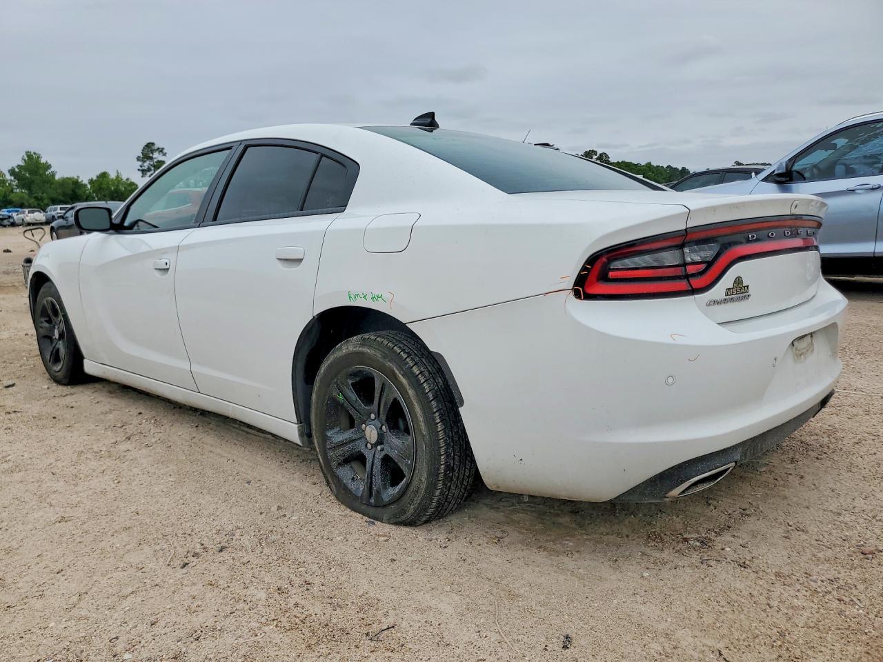2022 Dodge Charger Sxt - Фото 2