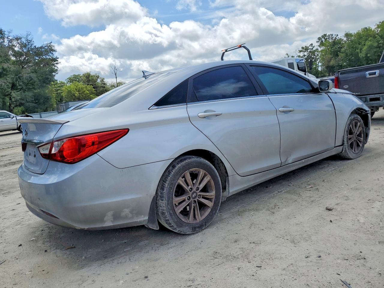 2012 Hyundai Sonata Gls - Фото 3