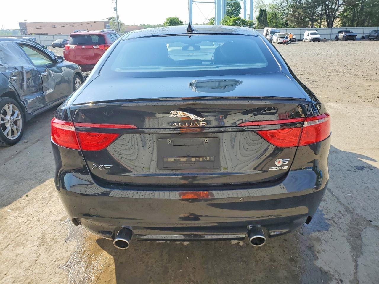 2016 Jaguar Xf S - Image 6