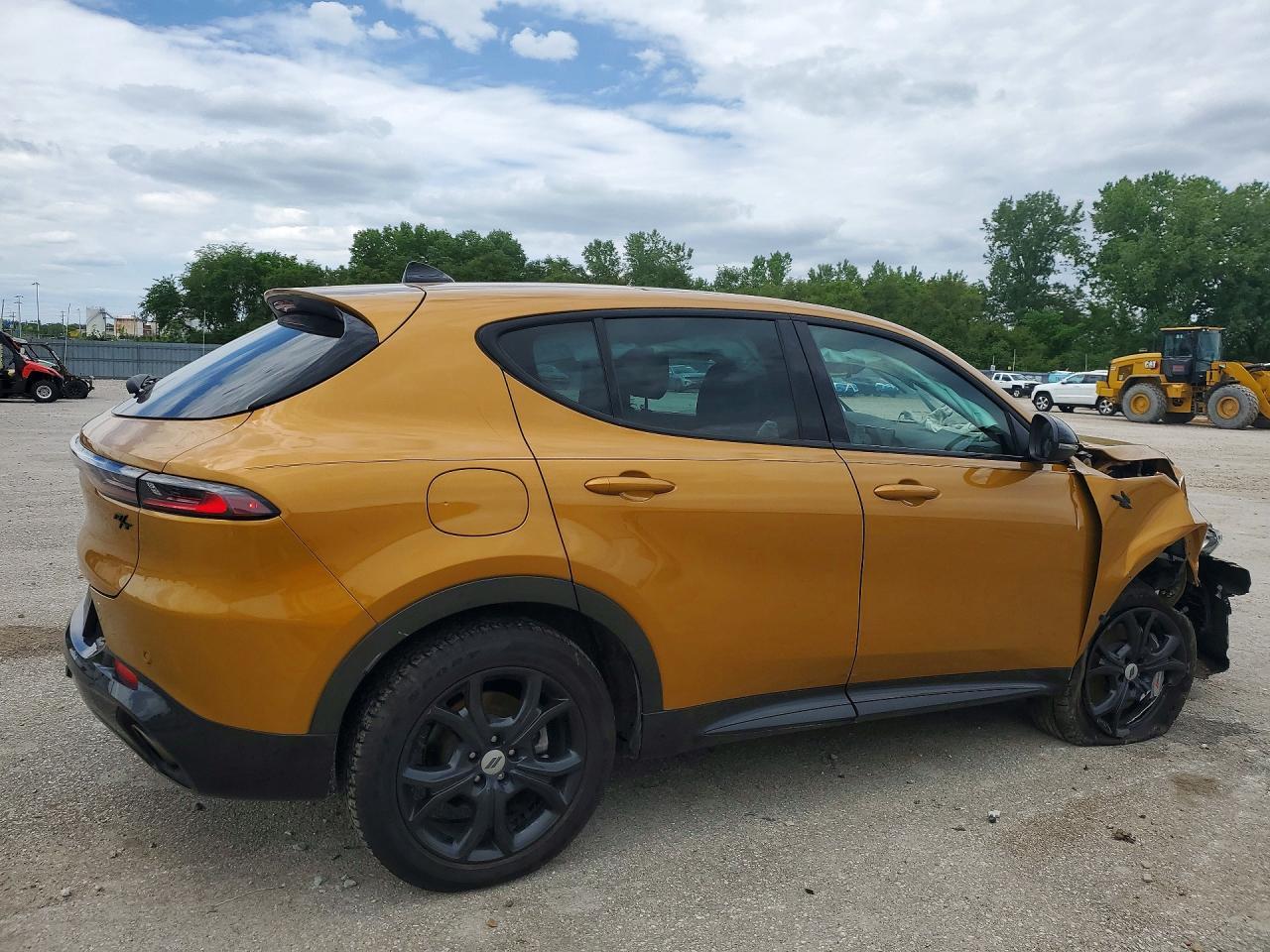 2024 Dodge Hornet R - Image 3