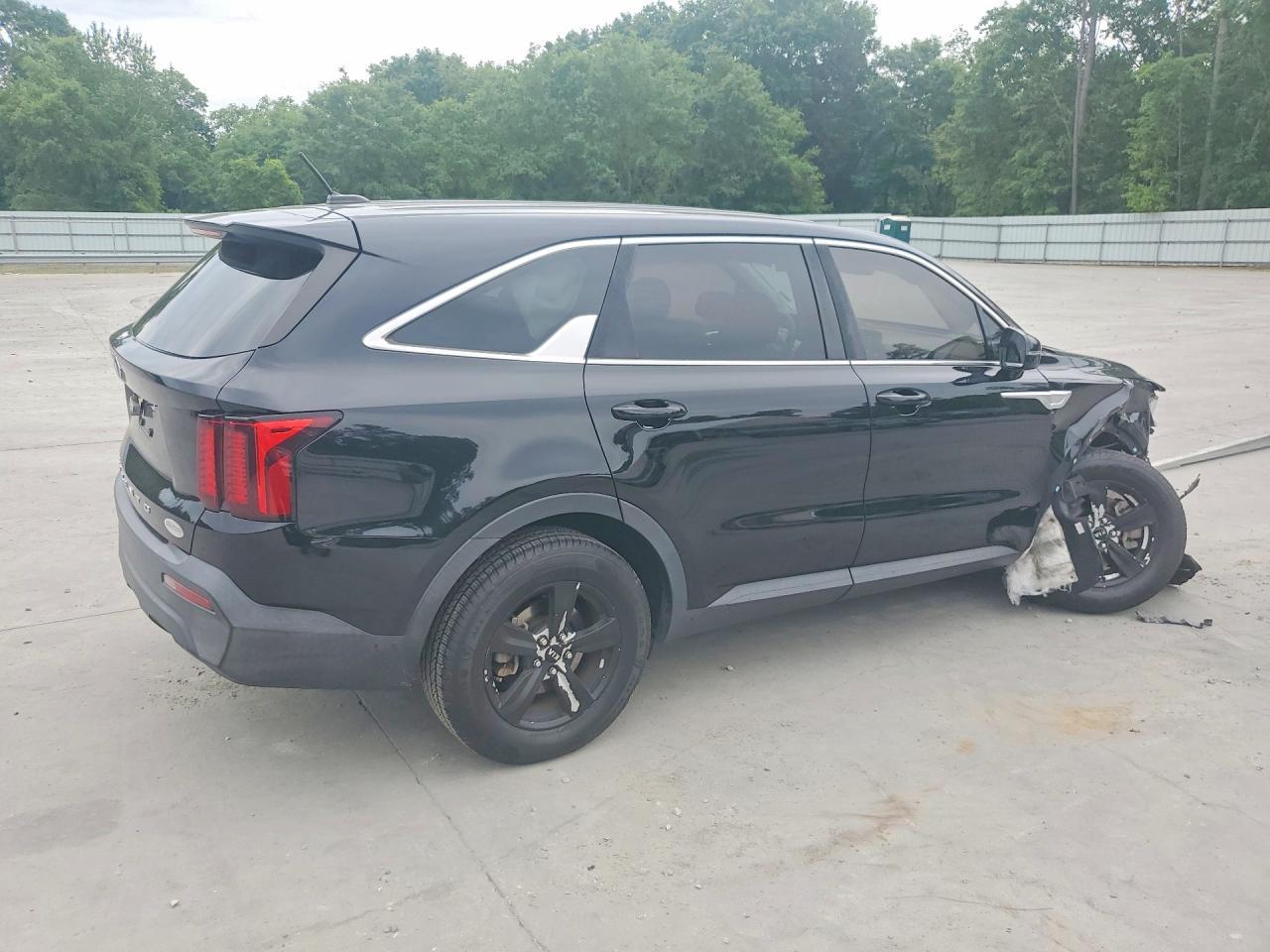 2021 Kia Sorento Lx - Фото 3