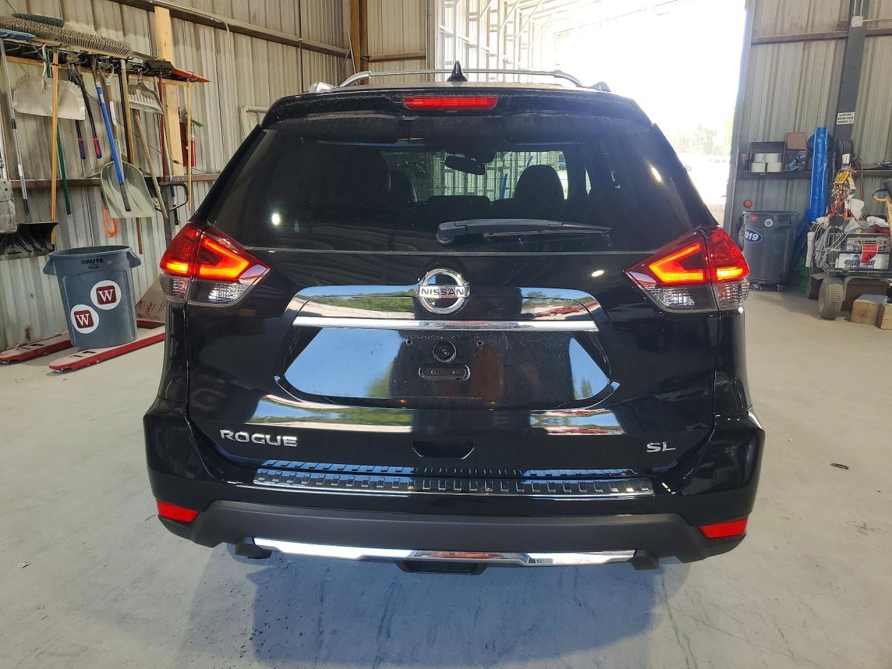 2017 Nissan Rogue S - Фото 6