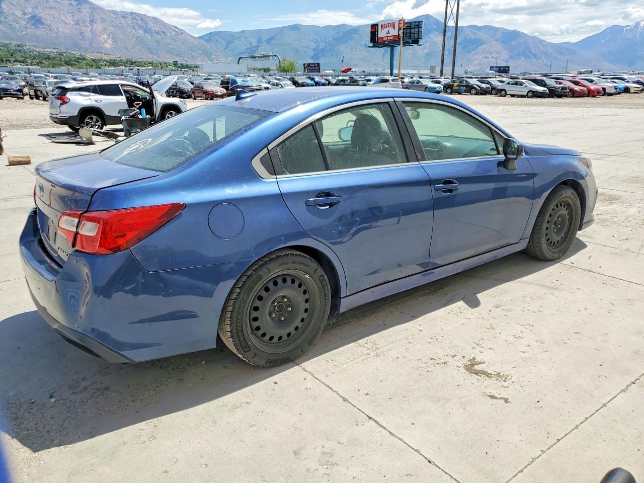 2019 Subaru Legacy 2.5I Premium - Фото 3