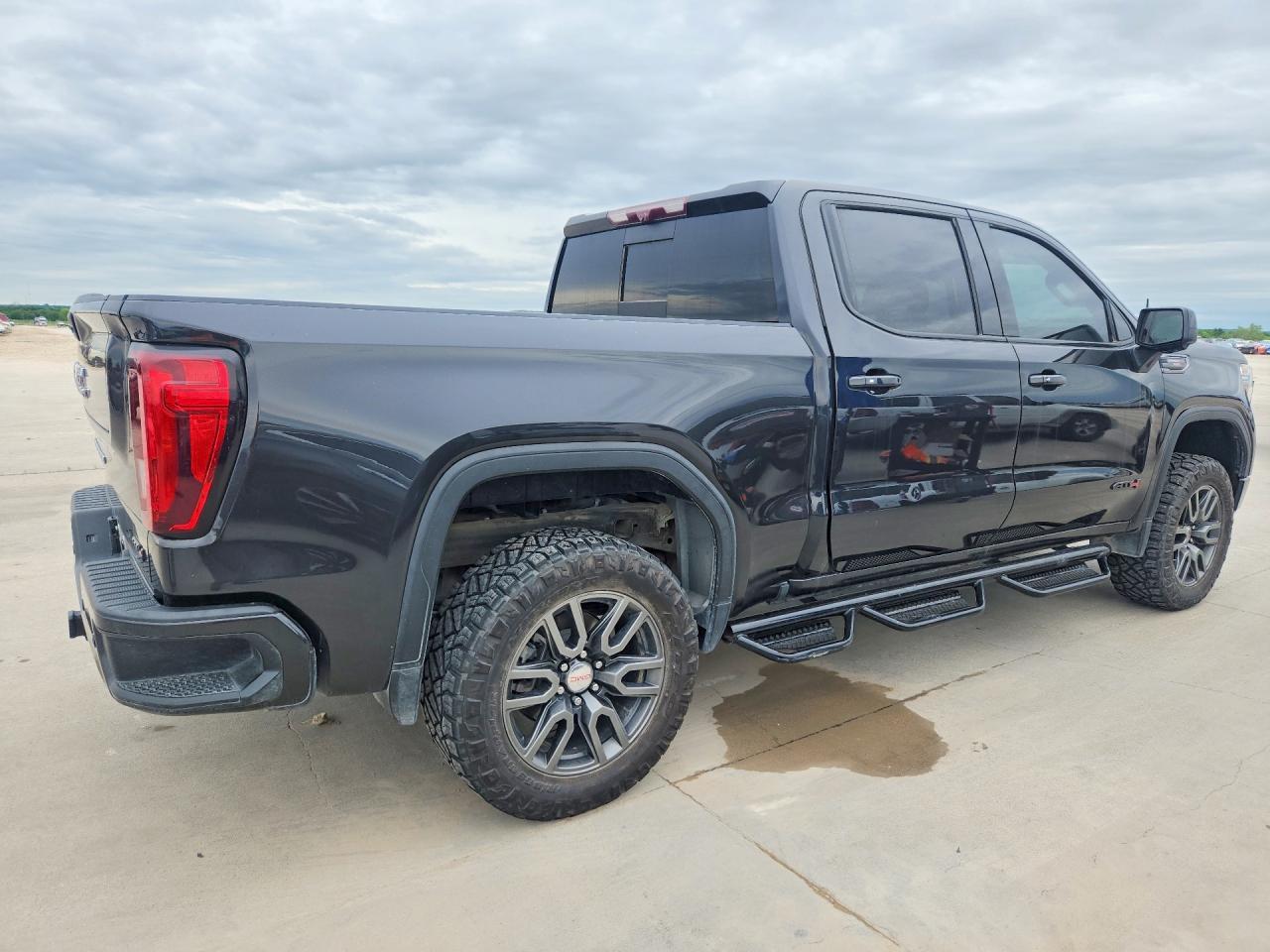2020 GMC Sierra K1500 At4 - Фото 3