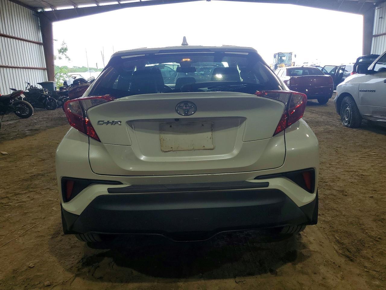 2019 Toyota C-Hr Le - Фото 6