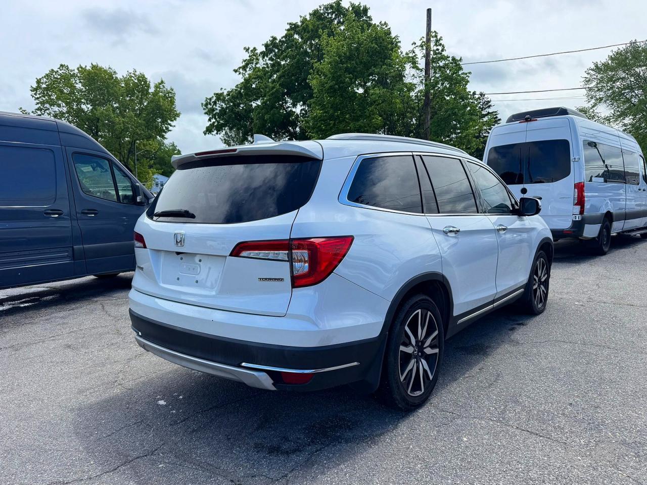 2022 Honda Pilot Touring - Фото 4