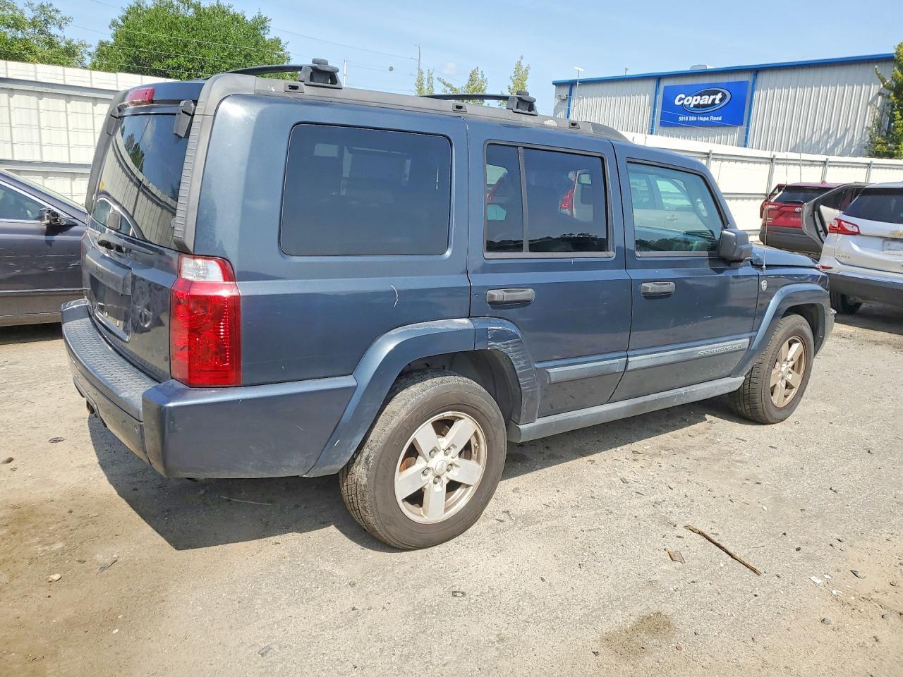 2006 Jeep Commander - Фото 3