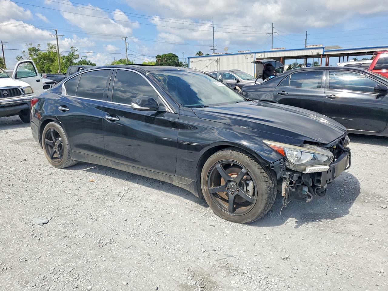 2018 Infiniti Q50 3.0T Luxe - Фото 4