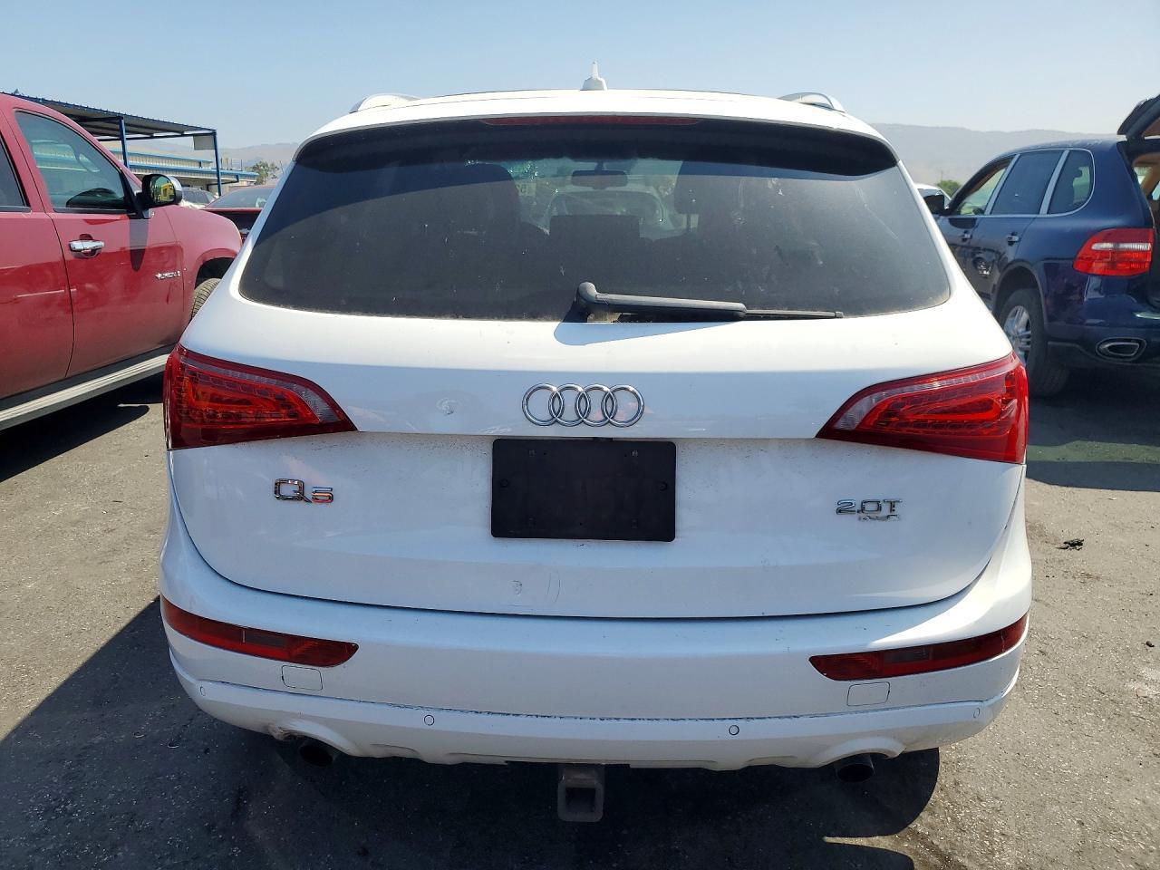 2012 Audi Q5 Premium Plus - Image 6