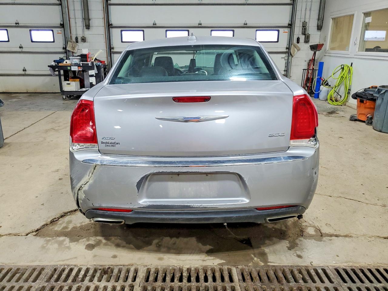 2018 Chrysler 300 Limited - Фото 6