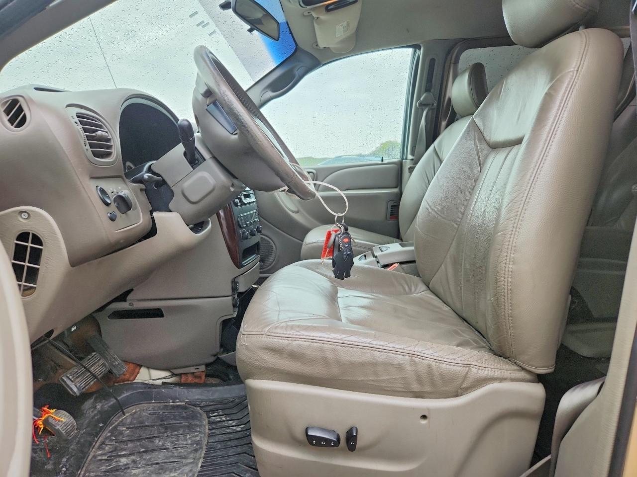 2001 Chrysler Town & Country Lxi - Фото 7