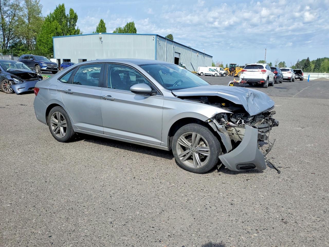 2022 Volkswagen Jetta Se - Фото 4