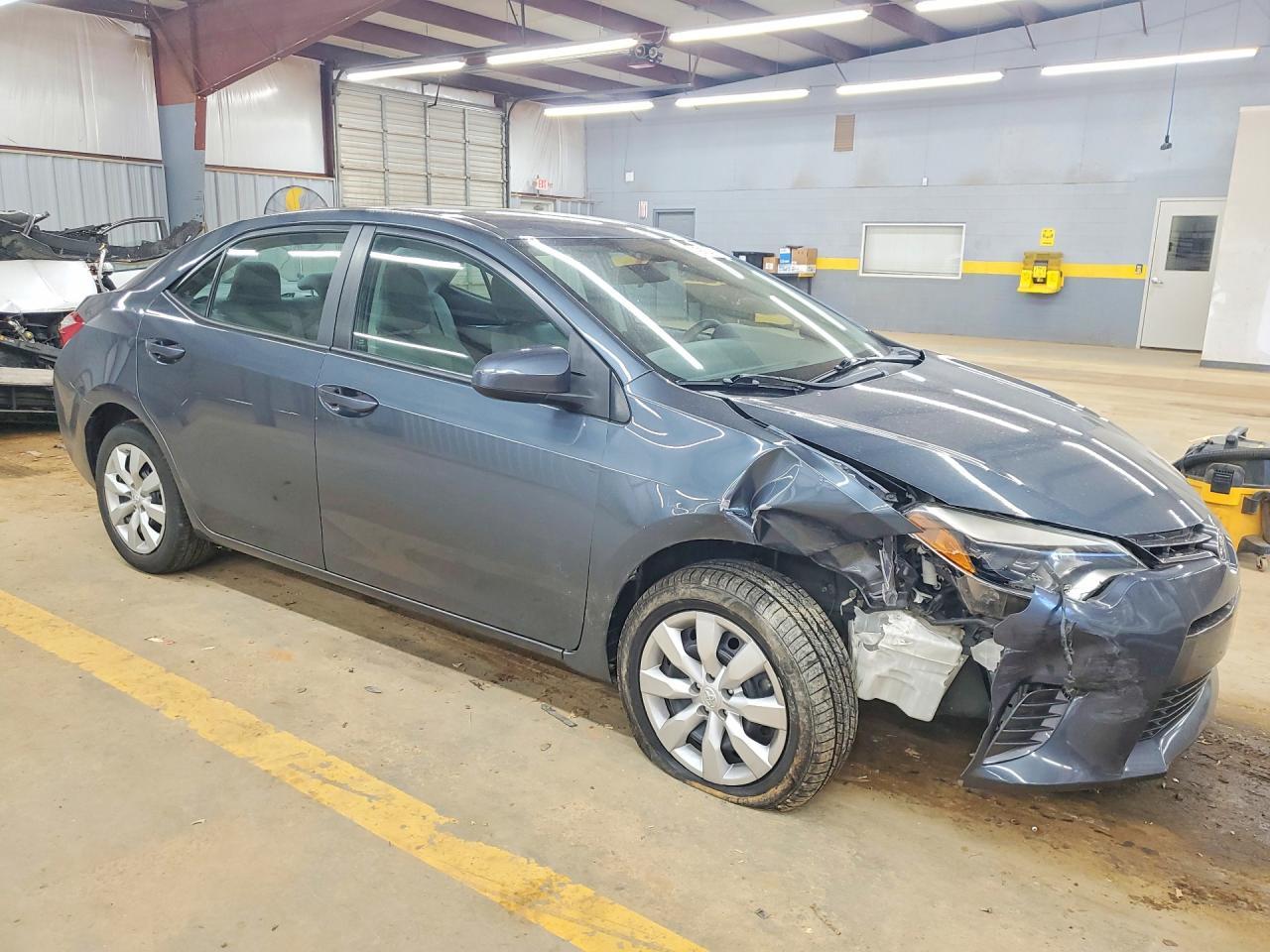 2016 Toyota Corolla Le - Фото 4