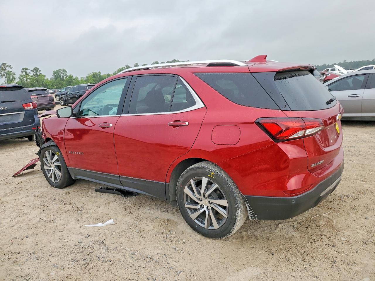 2023 Chevrolet Equinox Premier - Фото 2