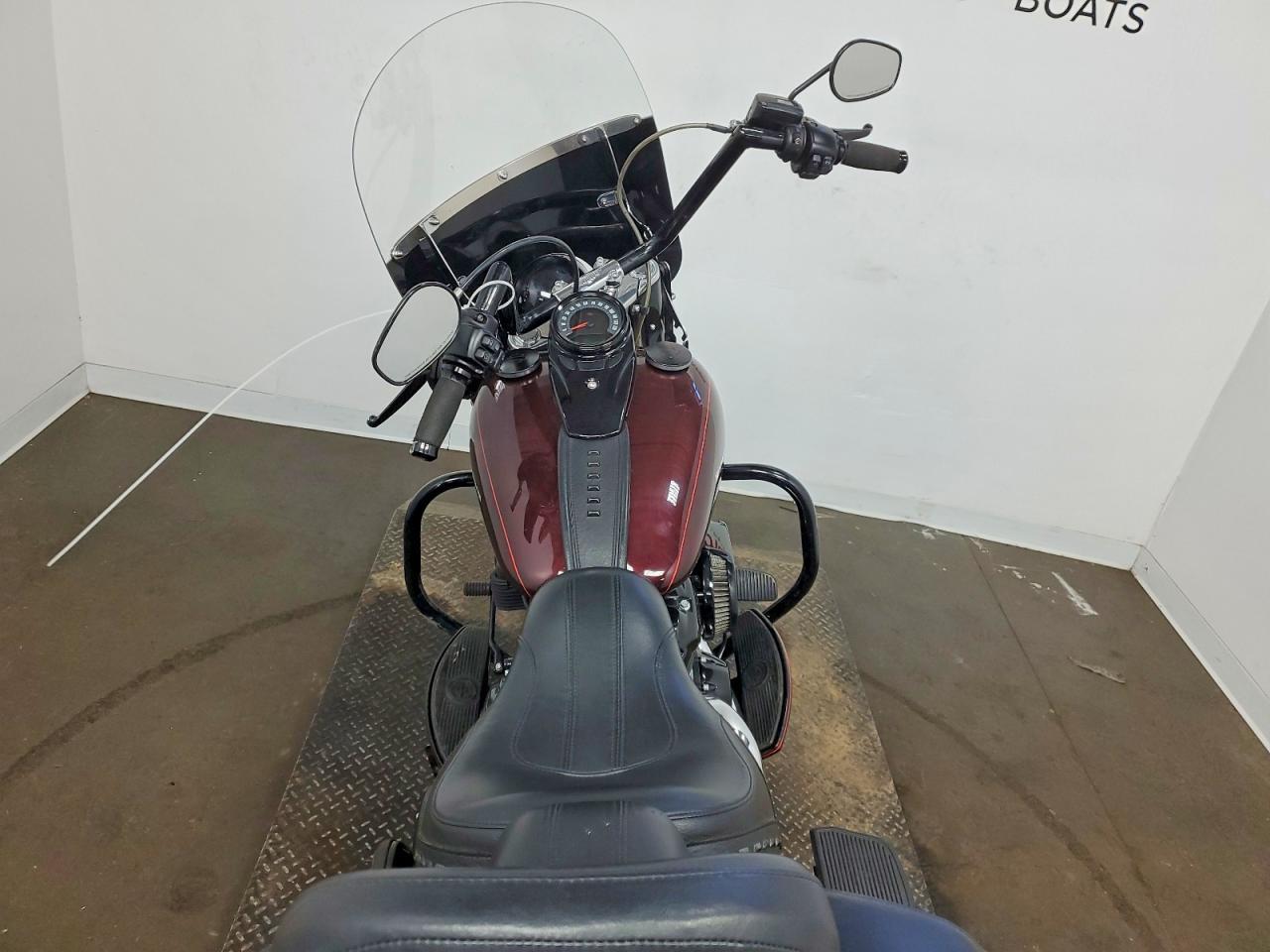 2018 Harley-Davidson Flhcs Heritage Classic 114 - Image 6