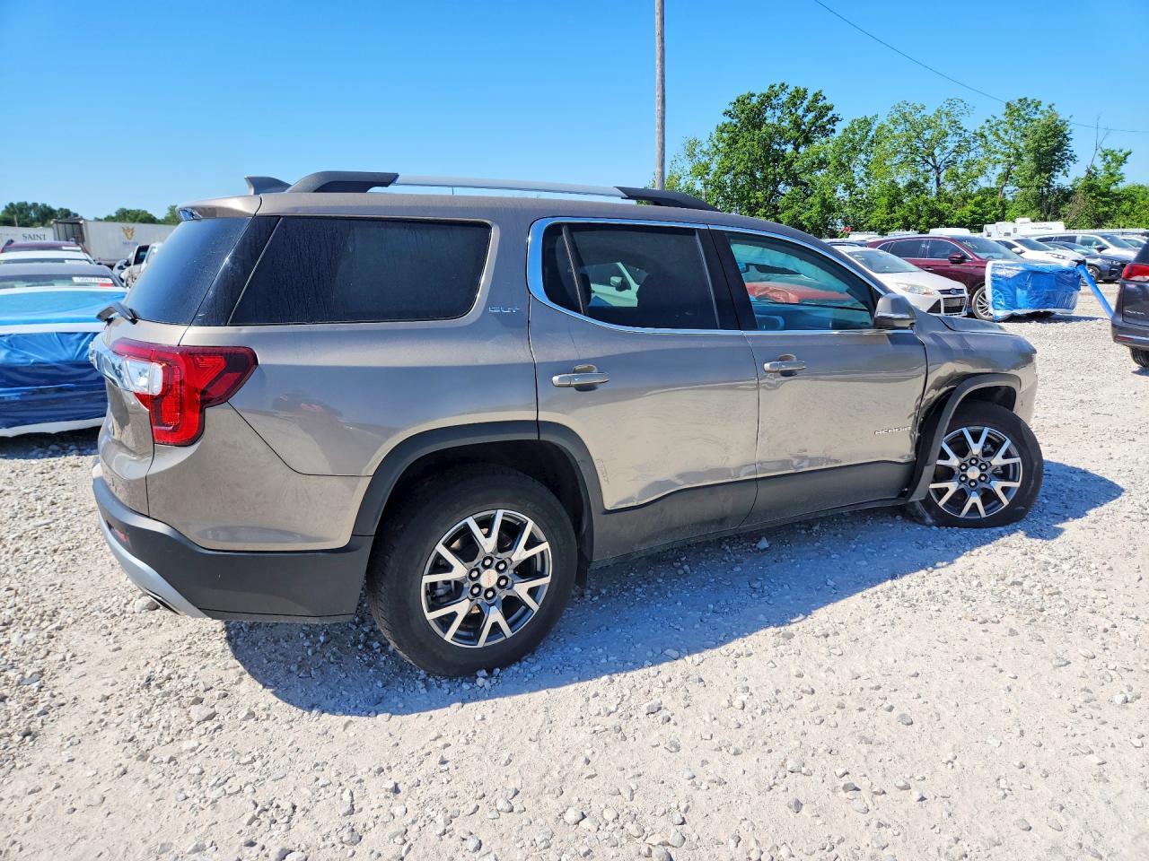 2023 GMC Acadia Slt - Фото 3