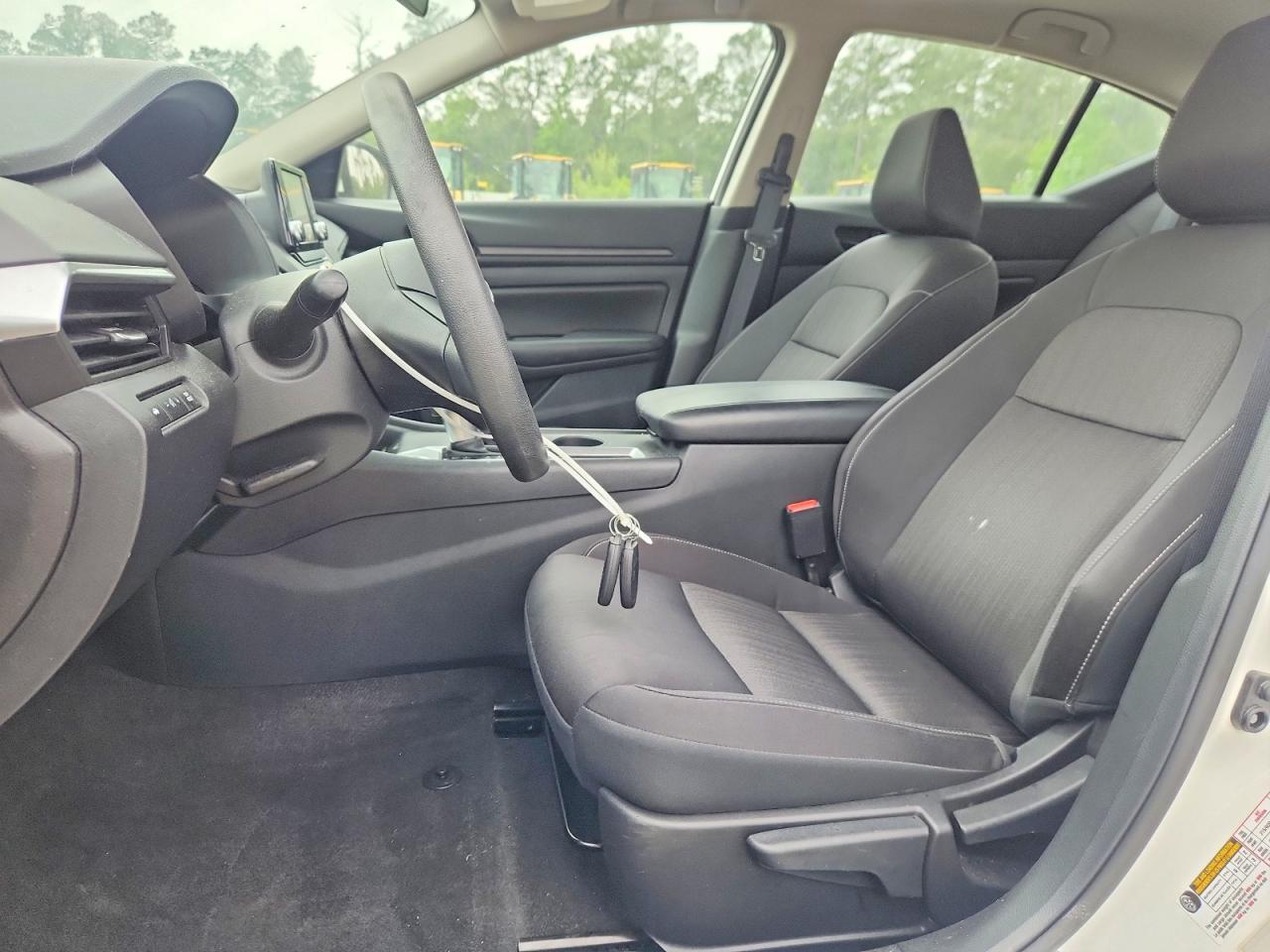 2023 Nissan Altima S - Image 7