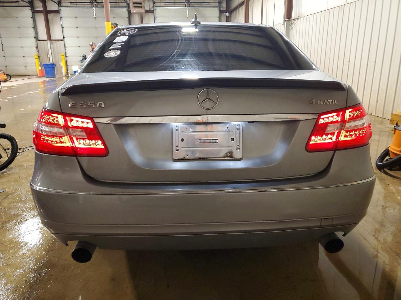 2013 Mercedes-Benz E 350 4Matic - Image 6