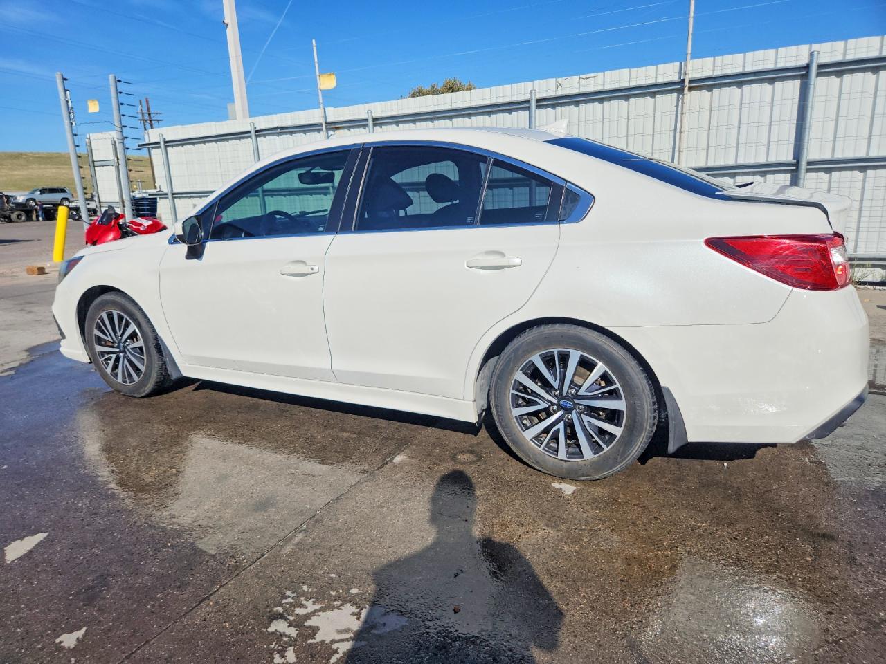 2018 Subaru Legacy 2.5I Premium - Фото 2