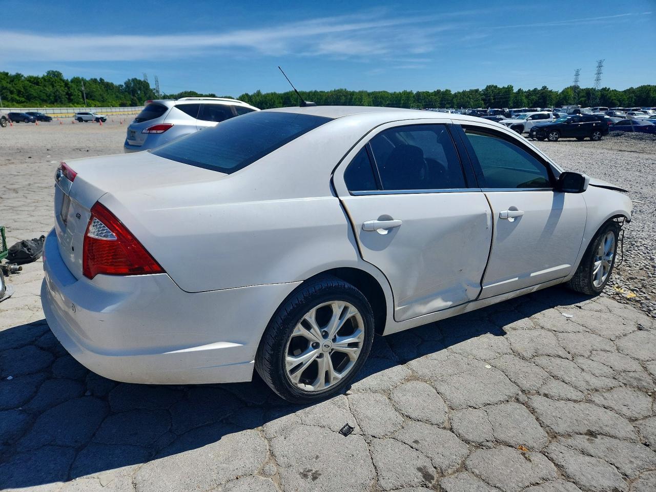 2012 Ford Fusion Se - Фото 3