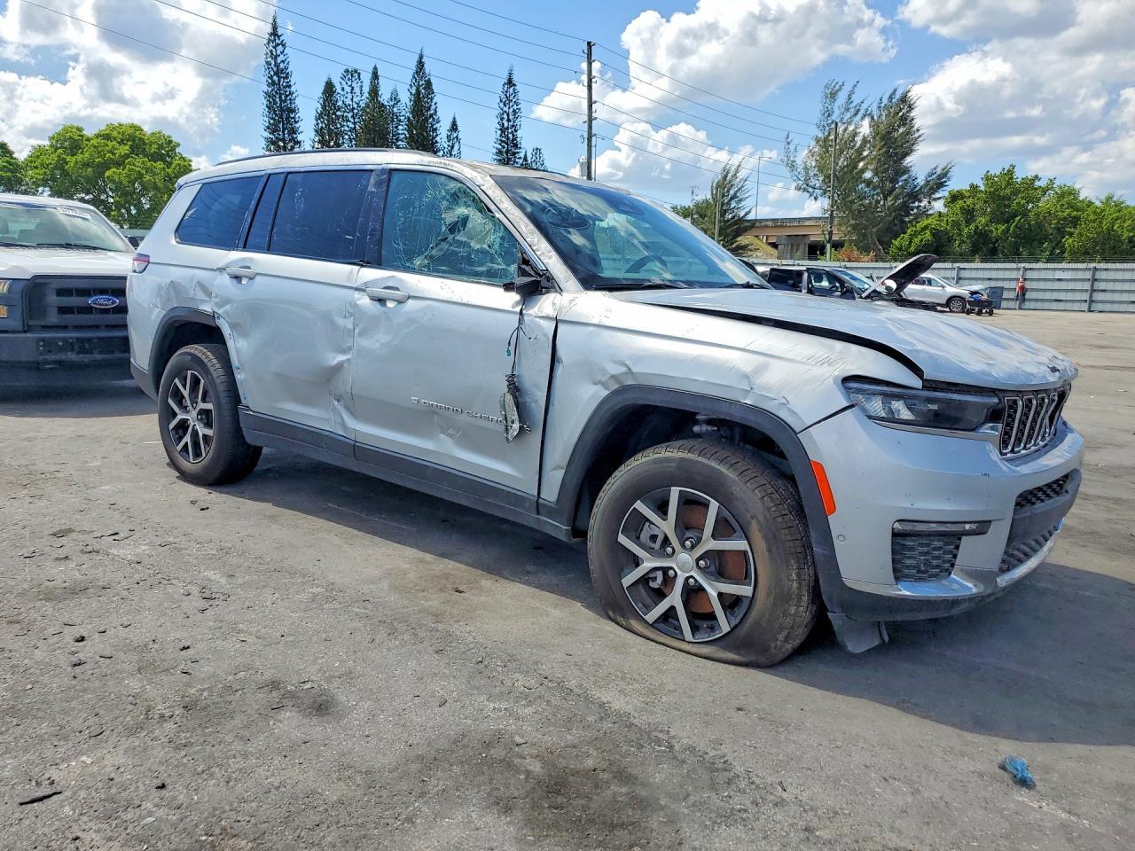 2025 Jeep Grand Cherokee L Limited - Фото 4