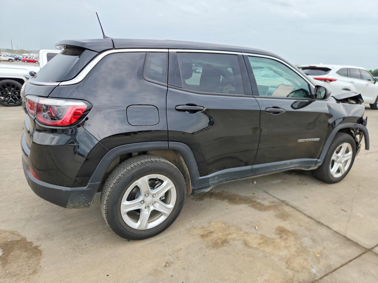 2024 Jeep Compass Sport - Фото 3